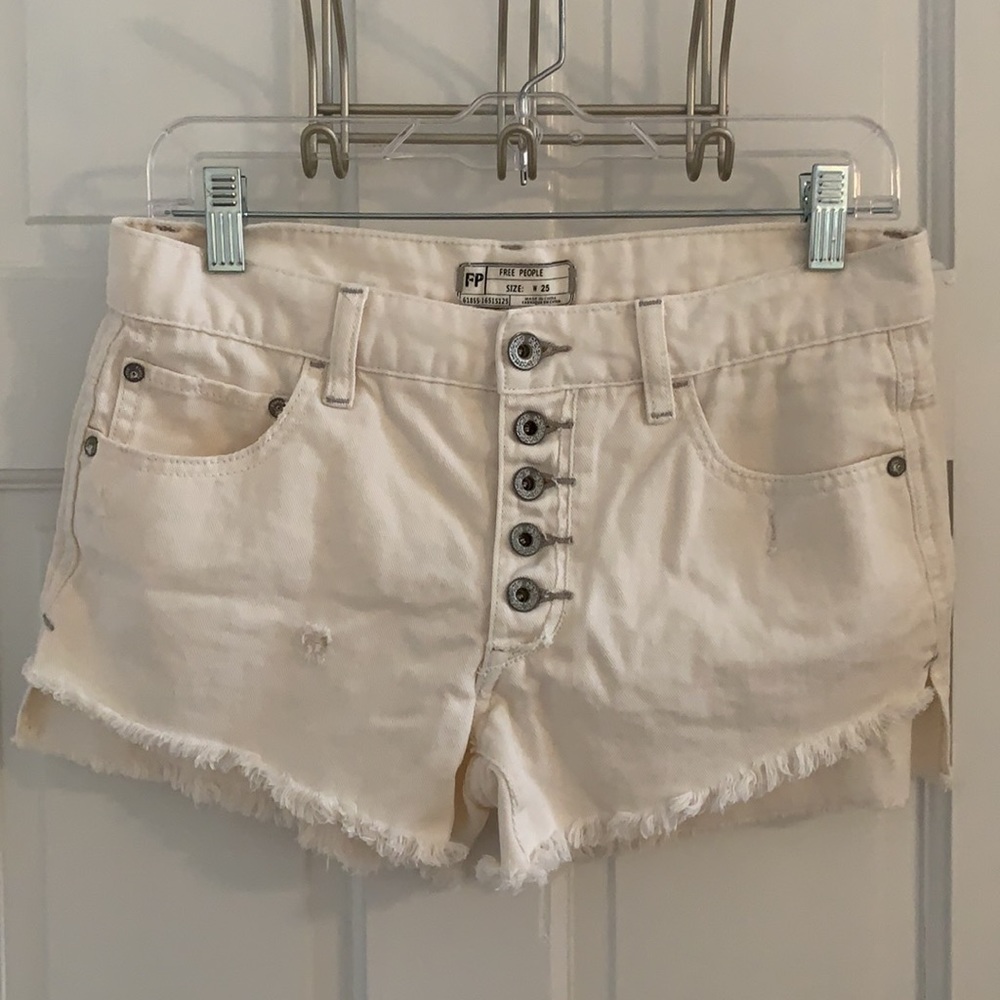 Free People Runaway Slouch Cut Off Denim Shorts Size 25 - Picture 6 of 10